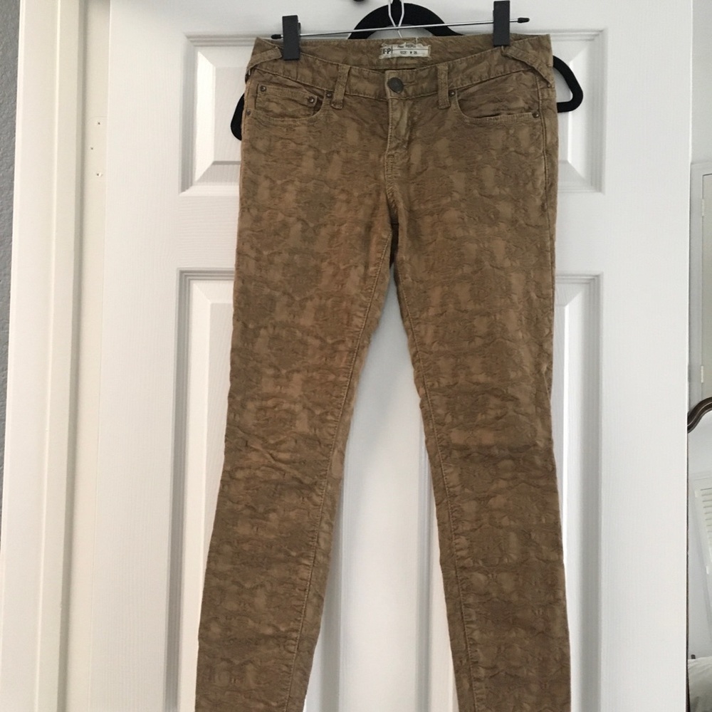 Crop pants